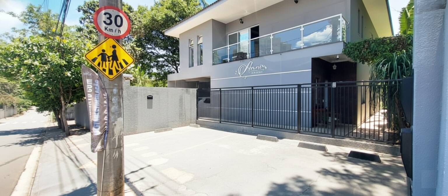 #260 - Casa para Venda em Jundiaí - SP